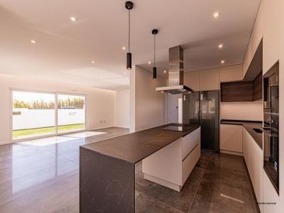 Vente Maison 4 pices TORRES-VEDRAS 2560