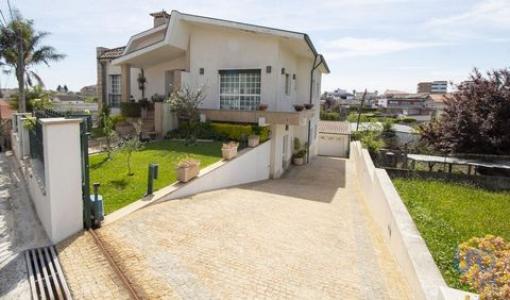 Vente Maison 6 pi�ces VILA-NOVA-DE-FAMALICAO 4760