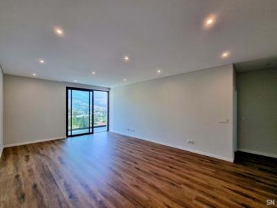 Acheter Appartement 92 m2 Funchal