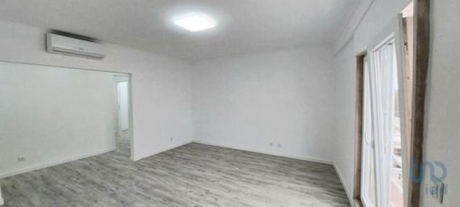 Acheter Appartement 103 m2 Corroios