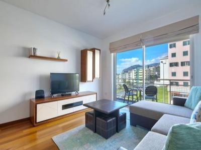 Louer Appartement 90 m2 Funchal