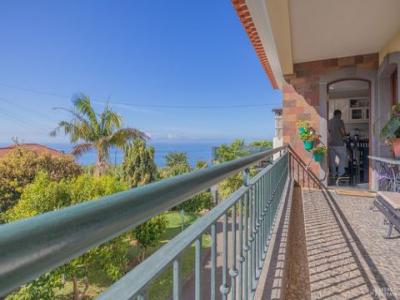 Acheter Maison 389 m2 Calheta