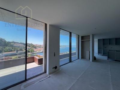 Acheter Appartement 343 m2 Porto