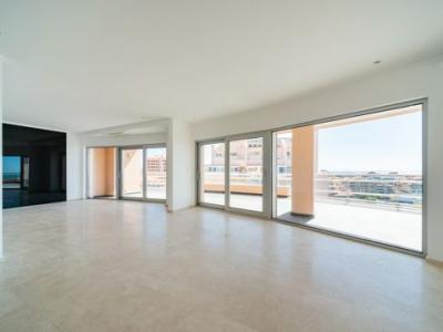 Louer Appartement 321 m2 Cascais