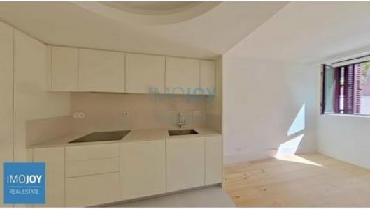 Louer Appartement 95 m2 Porto