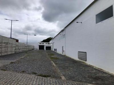 Louer Local commercial 347 m2 Ponta-delgada