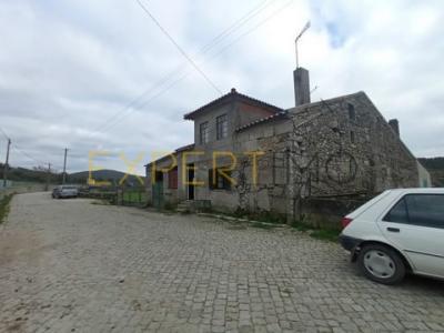 Vente Maison Fornos-de-algodres MATANAA 09 au Portugal