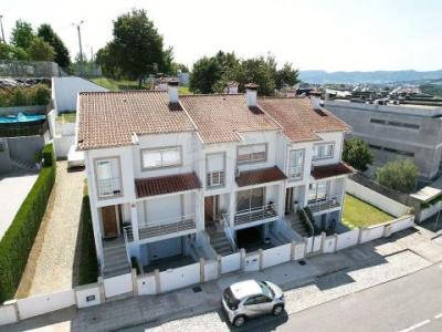 Acheter Maison 269 m2 Guimaraes