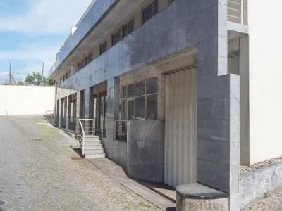 Acheter Local industriel 1736 m2 Guimaraes