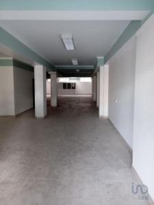 Acheter Local commercial 262 m2 Agualva-cacem