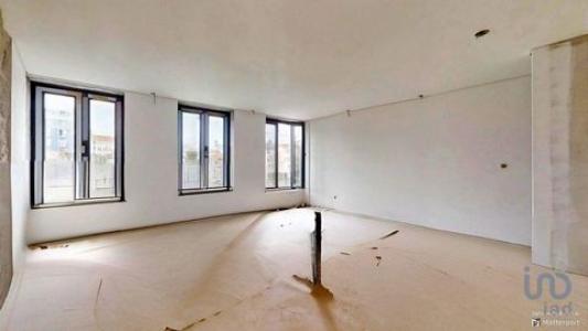 Acheter Appartement 79 m2 Porto