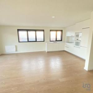 Acheter Appartement 117 m2 Vila-nova-de-gaia