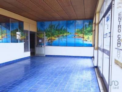 Louer Local commercial 44 m2 Casal-do-sapo