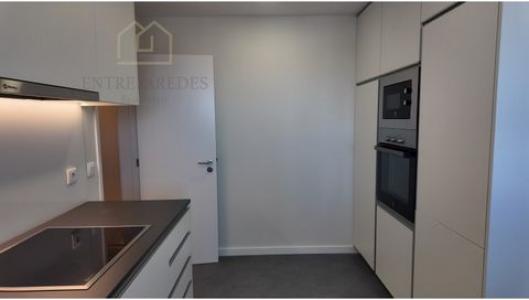 Louer Appartement 75 m2 Porto