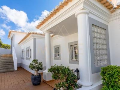 Acheter Maison 197 m2 Vila-do-bispo