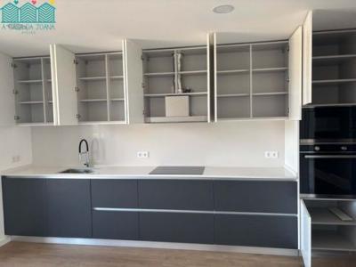 Louer Appartement 47 m2 Aveiro