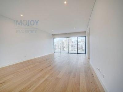 Louer Appartement 219 m2 Alges