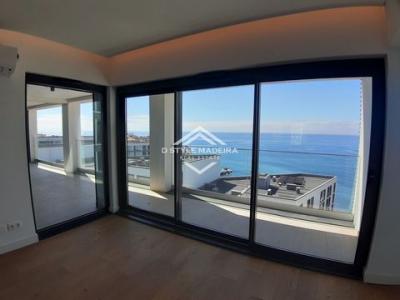 Acheter Appartement 167 m2 Funchal