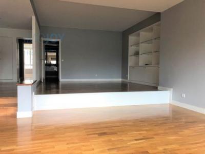 Louer Appartement 190 m2 Porto