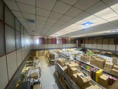 Louer Local industriel 913 m2 Pego-longo