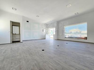 Louer Local commercial 42 m2 Sesimbra