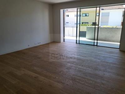 Louer Appartement 91 m2 Porto