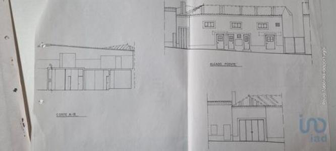 Acheter Local commercial 158 m2 Nisa