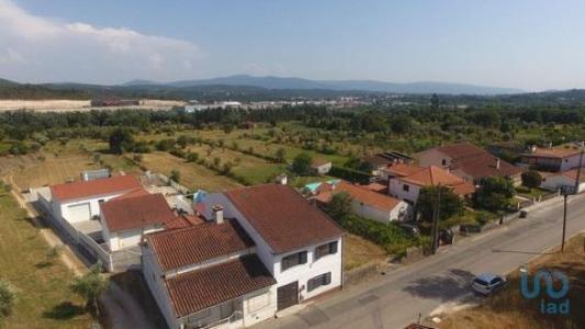 Acheter Maison 214 m2 Vila-nova-de-poiares
