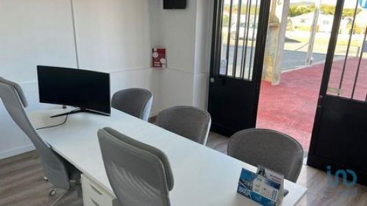 Acheter Local commercial 245 m2 Almancil