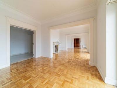 Louer Appartement 537 m2 Lisboa