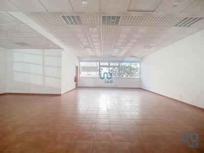 Louer Local commercial 108 m2 Portimao