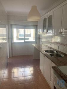 Annonce Location 6 pices Appartement Seixal