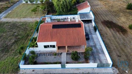 Acheter Maison 267 m2 Caldas-da-rainha