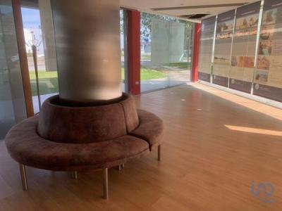 Acheter Local commercial 94 m2 Esposende