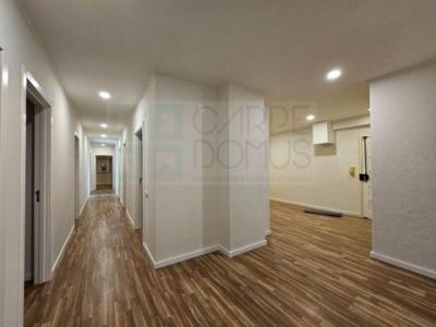 Acheter Appartement 217 m2 Linda-a-velha