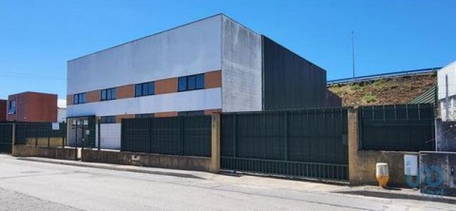 Annonce Vente Local industriel Oliveira-do-bairro