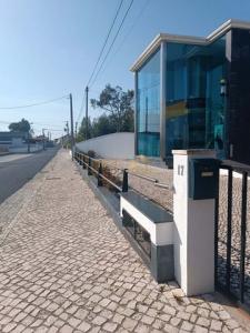Acheter Local commercial Porto-de-mos rgion LEIRIA