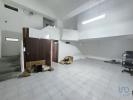 Acheter Local commercial 140 m2 AMOREIRAS