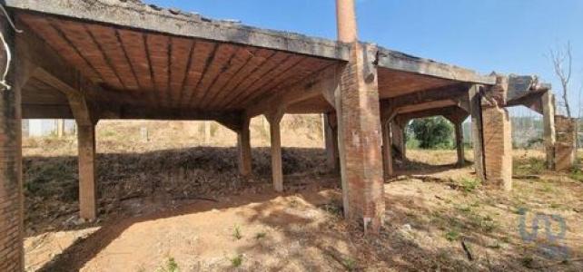 Acheter Immeuble 1200 m2 Leiria