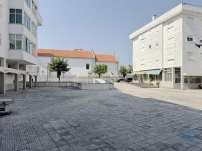 Louer Local commercial 34 m2 Oliveira-do-bairro