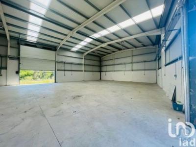 Louer Local commercial 361 m2 Aldreu