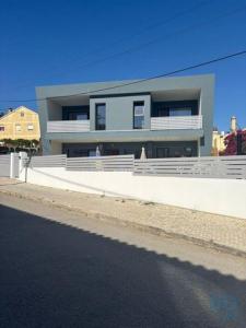 Annonce Vente 8 pices Maison Aroeira