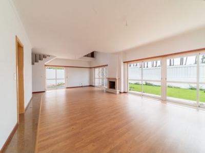 Annonce Vente 4 pices Maison Sesimbra