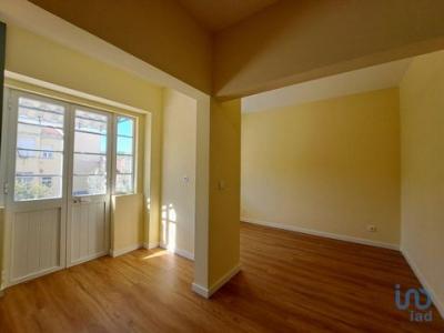 Louer Appartement 100 m2 Lisboa