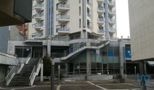 Annonce Vente Local commercial Gondomar