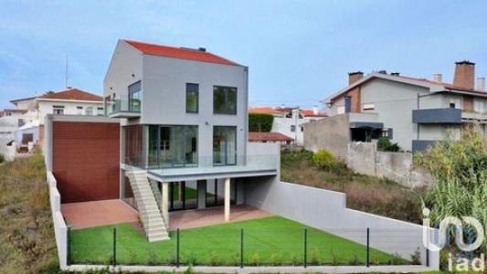 Annonce Vente 4 pices Maison Espinho