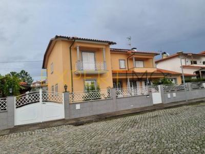 Acheter Maison 310 m2 Gouveia