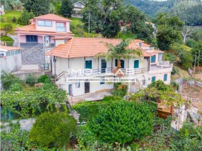 Acheter Maison 131 m2 Funchal