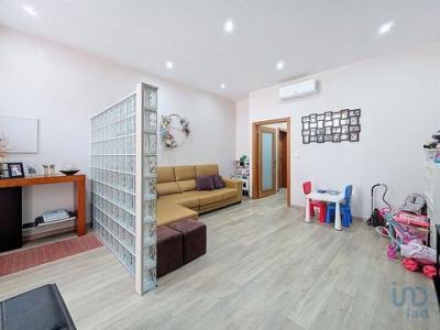 Acheter Maison 213 m2 Ovar