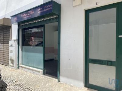 Louer Local commercial 23 m2 Casal-do-sapo